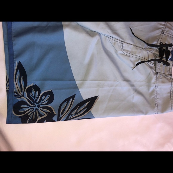 Toes on the Nose - Board Shorts - Picture 6 of 7